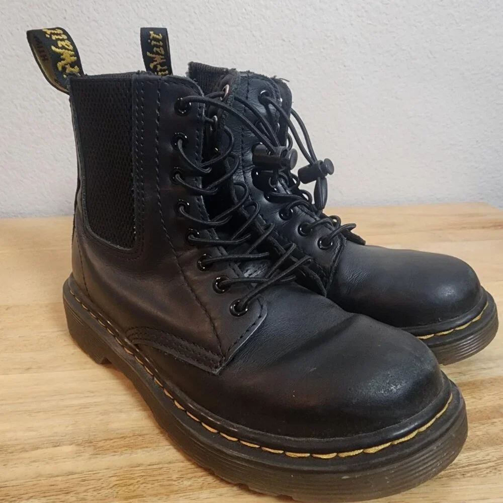 Dr. Martens brand dr